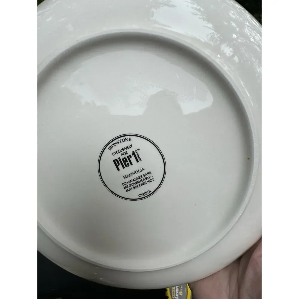 Vtg Pier 1 Magnolia Floral Pattern Ironstone 8.75